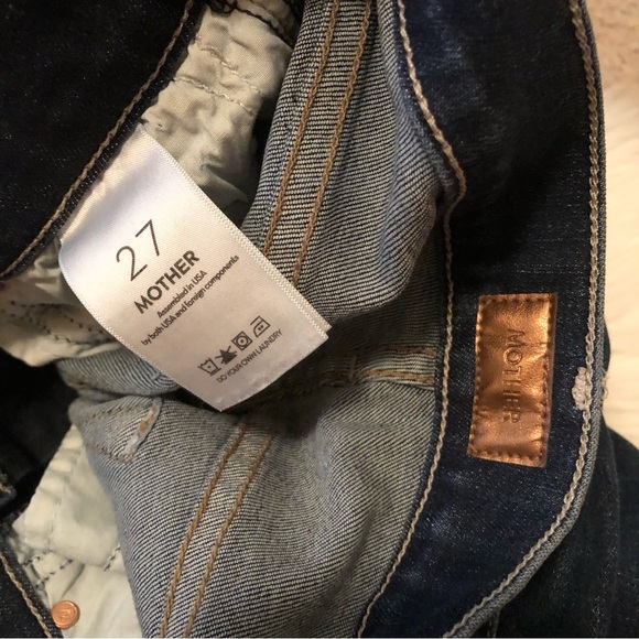 Mother The Weekender Flare Jeans Teaming Up Wash - Picture 4 of 6